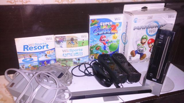 Nintendo Wii Completo Original / Jogos e Controles