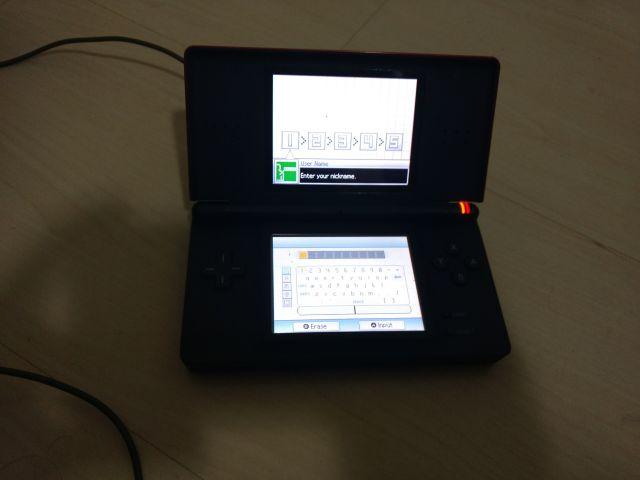 Melhor dos Games - Nintendo DS Lite + R4 + Cartão de memória 1Gb - Nintendo DS